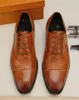 Designer 18SS Scarpe da uomo Fare in pelle autentica Scarpe formali per le brogue da festa da uomo Oxfords Scarpe Derby Zapatos Hombre