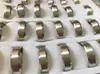 500st Silver Polish 6mm band mode rostfritt stål bröllopsringar män kvinnor klassiska ringar hela smycken lots31028019391154