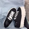 2021 Wheel Cassetta Platform Sneakers Kvinnor Designer Skor Tjock Flat Lace-up Tyg Casual Sko Högkvalitativ Utomhus tränare 261