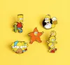 TV Donut Design Engraçado Broches Distintivos Humor Bonito Desenho Animado Esmalte Pin Distintivo para Bolsa Lapela Mochila para Fãs de Anime Presentes Jóias GC781