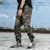 Kann individuell angepasst werden. Modische hochwertige Camouflage-Overalls für Herren, gerades Bein, Taille, mehrere Taschen, Freizeithosen, Größe 28–38