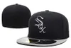 Men039s White Sox sur blanc noir Baseball ajusté Chapeaux Sport Lettre Sox logo Broderie Top Qualité Casquettes fermées mode che3527614