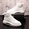Wysokie top mężczyźni modne oddychające buty codzienne białe klasyczne buty do reżyserii Hip Hop Sneakers okrągłe palce sportowe mokasyna spacerowe Y139