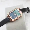 Montres de mode Square Design Femmes Lady Small Exquis Casual Quartz Montres Bracelet En Cuir Analogique Gril Étudiant De Luxe Chiffre Romain Montre-Bracelet