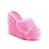 2021 Damskie szpilki Kapcie Panie Seksowne Bawełniane Pantofel Kobiet Futro Furry Fashion Coutwear Winterautumn Nowy Plus Size Buty W220218