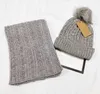 1set winter man beanie sciarpa fresca berretto a maglia donna cappello a maglia unisex cappello caldo cappello classico cappello bianco a maglia sciarpa S9978854