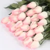 Real Touch Rose Bud 25pcs / Lote Artificial Silk Wedding Flores Buquê Buquê Decorações para Casa para festa de casamento ou aniversário Buds pequenos Y200104