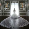 Veli da sposa di nuova moda lunghezza cattedrale con bordi applicati Velo da sposa lungo Vestido De Noiva Accessori per abiti