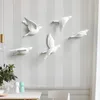 Décor blanc dans les autocollants muraux 3d oiseaux jardin salon chambre d'enfant décoration nordique Figurine Miniatures 210310