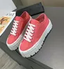 2021 Wheel Cassetta Platform Sneakers Kvinnor Designer Skor Tjock Flat Lace-up Tyg Casual Sko Högkvalitativ Utomhus tränare 261