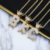 WhoSale Iced Out A-Z Nej Anpassad Namn Kronbrev Hängsmycke Halsband Kedja Guld Silver Färg Kubik Zircon Smycken