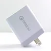 Caricabatterie rapido QC3.0 più economico Caricabatterie per telefoni cellulari Porta 3USB Caricabatterie rapido per tablet Adattatore da parete Caricabatterie per telefoni cellulari Spina europea per telefono cellulare