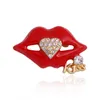 Labios rojos amor corazón broches Rhinestone Artificial Pearl Blazer Pin Lady Coat Brooch Jewelry Venta caliente 3 8yn P2
