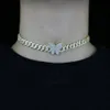 Oro Metal Color Micro Pave Azul Rosa Blanco CZ Mariposa Charm Miami Cuban Link Cadena Gargantilla Collar para Mujeres 2021 Nueva joyería de moda