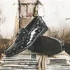 Мужская обувь моряки PU кожаные повседневные бизнес классический комфортабельный круглый носок весна осенний скольжение на жир 2021 новая краткая печать DP083-1