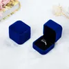 Velvet Smycken Förvaring Box Örhänge Skärm Arrangör Square Elegant Bröllop Ring Case Halsband Container Presentkartonger Sn5105