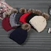 Cappelli invernali con pompon per donna Skullies lavorati a maglia caldi più berretti in velluto Berretto da sci da esterno Cappellino da uomo