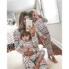 Pyjamas de famille de Noël mère père fille fils ensemble de vêtements de nuit de noël adultes enfants correspondant à des tenues de famille maman et moi LJ9665407