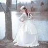 2022 Vintage Victorian Bröllopsklänning med långärmad jacka Gotisk bollkök Bride Corset Strapless Bridal Bröllopsklänningar Plus Storlek Kvinnor Svart Masquerade Klänningar