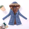 Ftlzz Nowa Jesień Zima Kurtka Kurtka Bawełniana Padded Casual Slim Płaszcz Emboridery Kapturem Parkas Plus Size 3XL Watowany płaszcz 201102