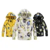 Ropa de invierno para bebés y niñas, chaquetas cálidas para niños, ropa deportiva con capucha, 4 colores LJ201130