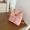 mochilas de diseño para chicas adolescentes.