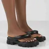Skor för kvinnor 2022 mode trend kvinna sandaler flip flop kvinnor tofflor gul plattform glides kvinnliga sexiga kvadratklackar y220221