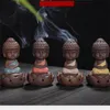 세라믹 검열기 팬티 스님은 명상에 앉아 귀여운 향기 램프 작은 불교 몽크 로터스 장식품 예술과 공예품 화막 새로운 9YS K2