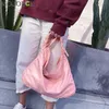 Naylon Casual Crossbody Çanta Kadınlar Katı Renk Pileli Omuz Askısı Büyük Kapasiteli Günlük Sokak Messenger Çanta