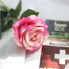 flannelette Künstliche Rose Seidenblume Gefälschte Rosen Langer Stiel Brauthochzeitsstrauß für Hausgarten Hochzeit Künstliche Blumen KKA8319