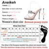 Aneikeh NOUVEAU Été Femmes Chaussures De Mode Doux Cristal Métal Décoration PVC Tête Peep Toe Talons Hauts Sandalias Mujer 2021 Argent C0129