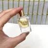 Eau de Parfum Urocze zestaw zapachowy 4PCS Lady Perfume Kit Polejka dla kobiety trwająca bezpłatna dostawa