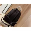 Kızlar Bookbags Kadınlar Spor Sırt Çantası Bayan Saçak Çanta Tarzı Moda Perçin Yumuşak Deri Schoolbag Seyahat Çantası Çanta Sırt Çantaları Bagpack