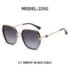 HD polarisierte Sonnenbrille für Damen TR90 Trend ins Netz rot gleicher Absatz groß Unregelmäßige Gläser Brille weiblich Farbverlauf lila Goldtöne Mode NEU