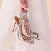 夏のキラキラダイヤモンドPVCの結婚式の靴クリスタルバックストラップのぞき見ながらスティレットヒールサンダル透明なイブニングパーティーポンプ