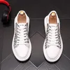 Europese stijl Zomer lichtgewicht ademend geprinte mannen schoenen lage top veter-up mannen witte flats loafers casual sport wandelen sneakers