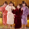 Mudipanda Winter Kids Sleepwear Robe Flannel暖かい子供用バスローブ女の子2〜14歳のティーンエイジャーパジャマLJ201216