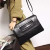 Femmes pochettes en cuir PU sacs à bandoulière pour femme sac à bandoulière ordinateur portable Macbook pochette grand dames sac à main Q1116309b
