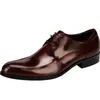 Véritable de la marque Desai Dress Men Men Formal Casual British British Large Taille Chaussures en cuir pointues Oxfords