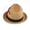 Fedora Jazz Cappelli Imitazione Panno di lana Uomo Donna Berretti Gentleman Formale Orditura Tesa con fiocco Piuma di pollo Cappello Trilby5686074