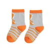 Chaussettes en coton pour enfants Automne Hiver Printemps Enfants Garçons Filles Chaussettes mi-chaudes Chaussettes de sport de style dessin animé