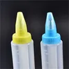 Baking Tool Food Grade Plastic Icing Piping Bottle with Nozzle DIY Cupcake Cookie Cake Decorating Sugarcraft 20220112 Q2