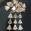 50 Stück Weihnachtsbaum Stern Schneeflocke Formen Holz Scrapbooking Handwerk für Verzierungen handgemachte Diy Handwerk Dekor Y201020