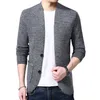 Tröja cardigan män ull singelbröst enkel solid färg stil lös stickad jackajacka asiatisk storlek m-4xl 220105