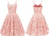 Nieuwe Bourgondië / Roze / Wit Avondjurken V-hals Riemen Ruches Backless Knielengte Bruidsjurken 2021 Prom Party Dress Robe de Soriee
