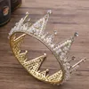 Nieuwe prinses hoofddeksels chique bruids tiaras accessoires verbluffende kristallen parels bruiloft tiara's en kronen 12101