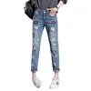 Dames Jeans Groothandel- 2021 Mode Gescheurde Vrouw Gaten Denim Broek Geborduurde Patches Beggar voor Vrouwen Losse Vrouwelijke Broeken1