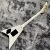 Anpassad Jackson V-Shaped Dovetail Electric Guitar White Body Stripes Golden Hardware Acceptera OEM