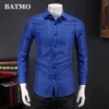 Batmo 2022新しい到着春の高品質攪拌されたカジュアルな青いシャツの男性、男性の縞模様のシャツ、白いシャツ男性のプラスサイズs-5xl G0105