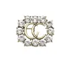 Basit Çift Harfli Broşlar Ünlü Marka Luxurys Desinger Geometri Broş Kadınlar Kristal Rhinestone Suit Pin Moda Takı Eşarp Dekorasyon Aksesuarları
